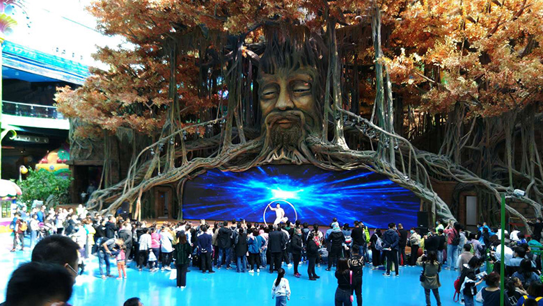 游人如织，97622国际游戏股份多个高人气项目国庆亮相